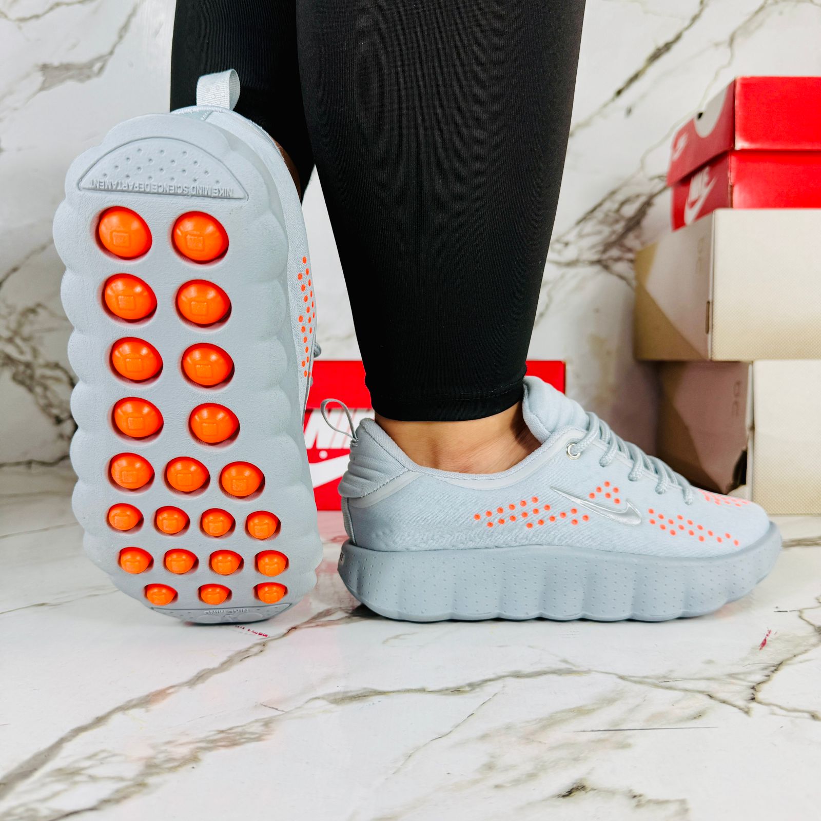 TENNIS NIKE MIND 2